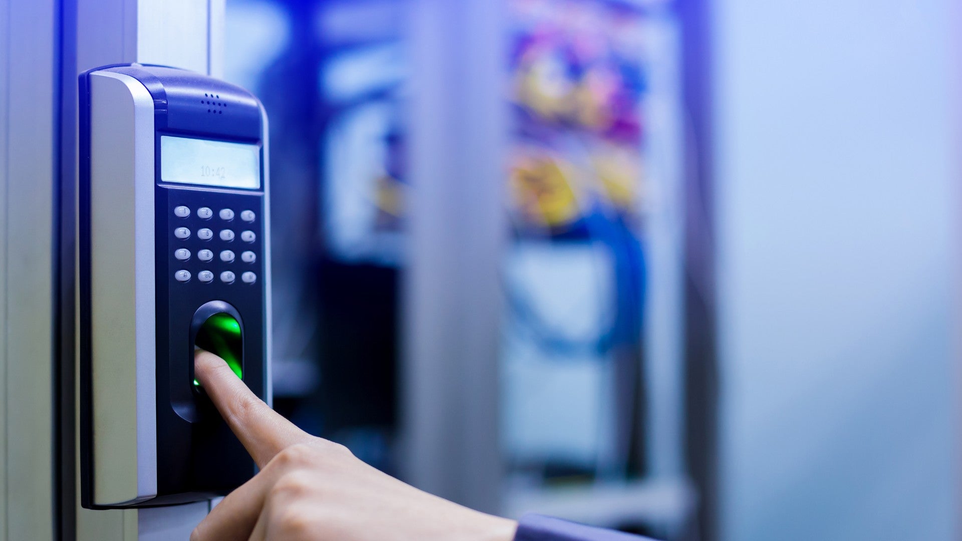 The Role of Access Control in Large Events: Managing Crowds with Smart Security