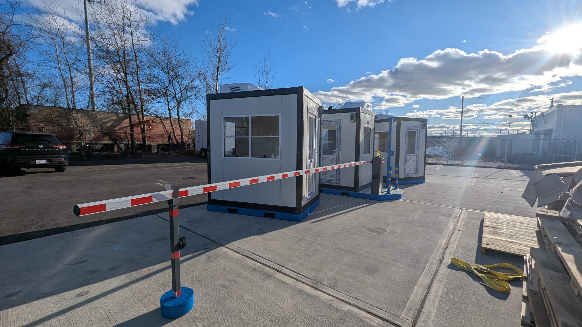 Arm Barriers vs. Bollards: Which Is Better for Vehicle Access Control?